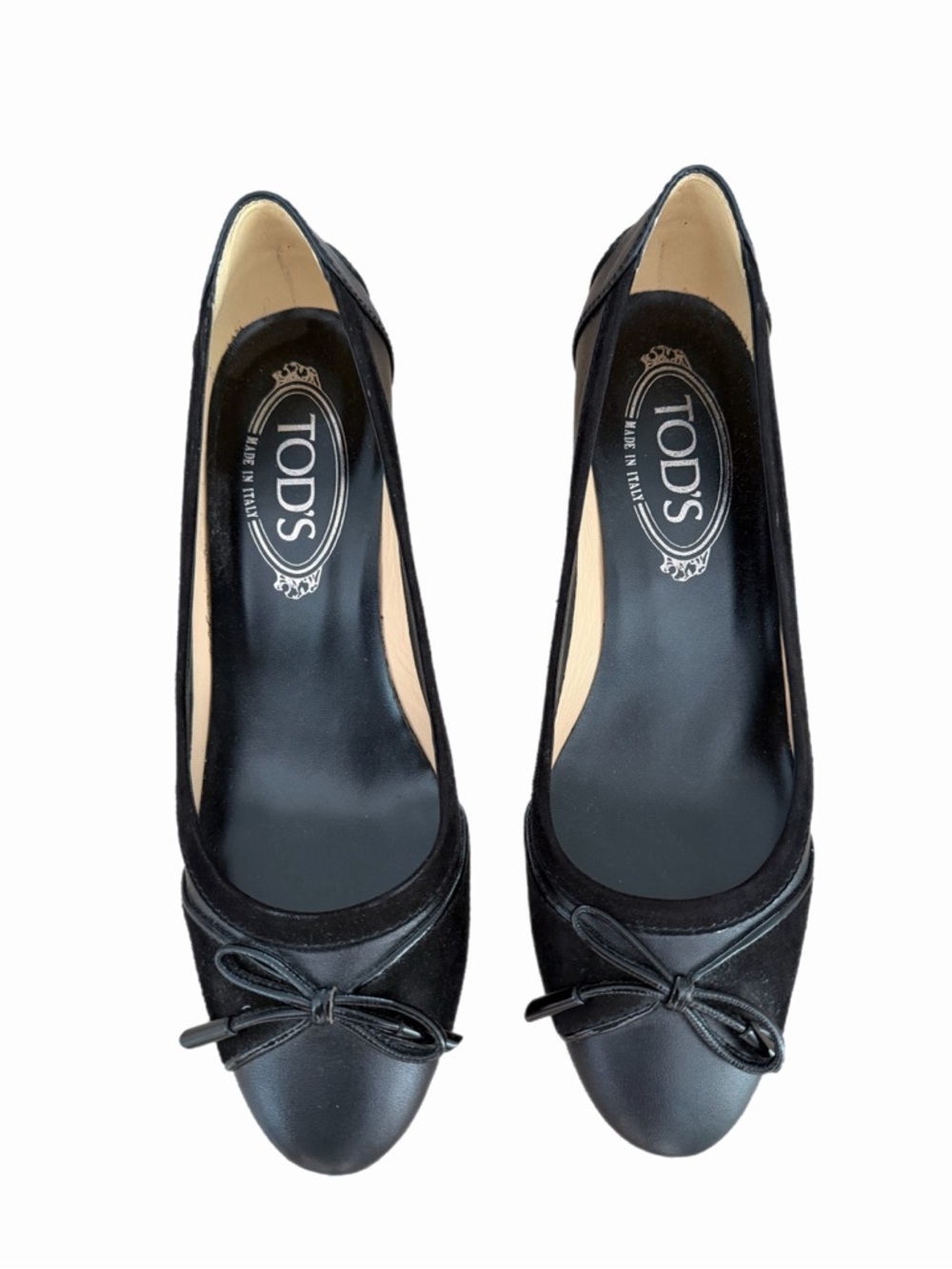 Tod's Black Leather & Suede Bow Ballet Kitten Heels - 1.5” heel - Size 36.5